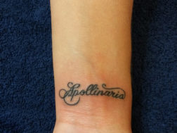 Татуировка на запястье