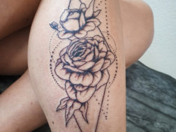 татуировка на ноге, сразу после процедуры